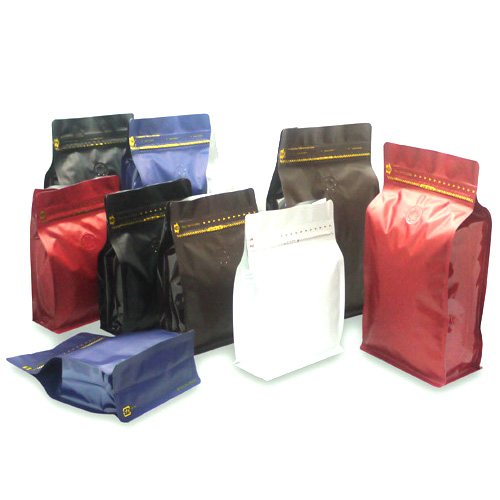 coffee and tea packaging with zipper
